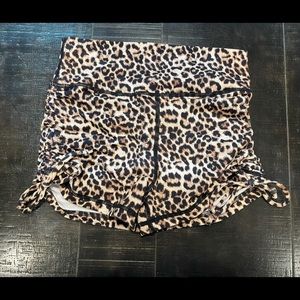 Zyia Scrunchy What Shorts